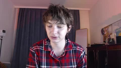 Snapshot of pjatteryd chatting on March 1, 2026, 6:32 pm pjatteryd online show from March 1, 2026, 6:32 pm