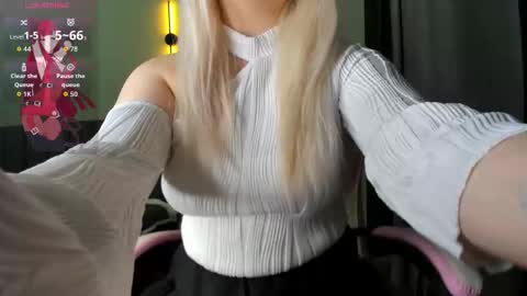 Snapshot of planes_girll chatting on October 20, 2025, 1:11 pm planes_girll online show from October 20, 2025, 1:11 pm