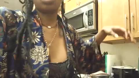 Planetvee online show from September 22, 2025, 9:50 pm