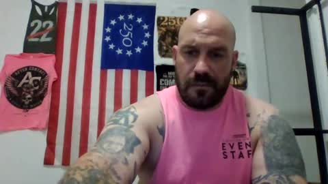 dee online show from July 7, 2026, 1:52 am
