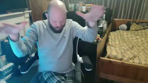 playboy_horny online show from March 12, 2026, 9:21 pm