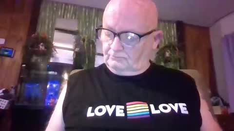 Snapshot of playboychas chatting on April 6, 2026, 3:04 am chaz online show from April 6, 2026, 3:04 am