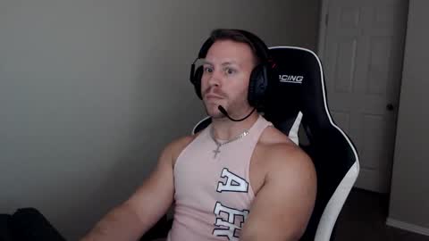 Player online show from October 28, 2025, 3:25 pm