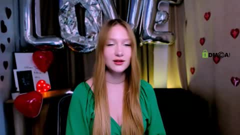 Sophie online show from February 14, 2025, 1:18 pm