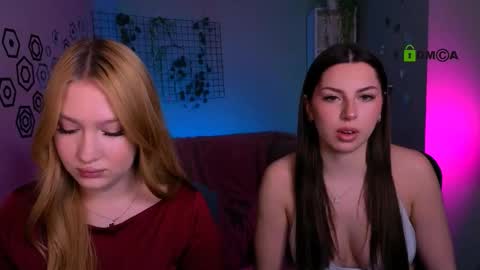 Sophie online show from March 22, 2026, 8:12 pm