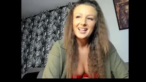 Snapshot of playfulaudrey chatting on June 3, 2026, 8:03 pm PlayfulAudrey online show from June 3, 2026, 8:03 pm