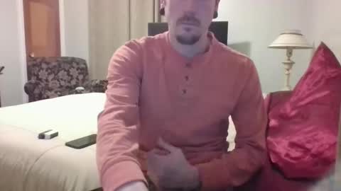 playinaroundwithmyself online show from November 16, 2025, 1:22 am