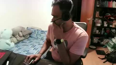 Snapshot of pleasure5845 chatting on February 19, 2026, 7:43 pm Sam online show from February 19, 2026, 7:43 pm