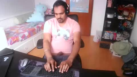 Snapshot of pleasure5845 chatting on March 25, 2026, 2:12 pm Sam online show from March 25, 2026, 2:12 pm