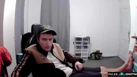 plkrisztian online show from February 25, 2026, 12:09 am