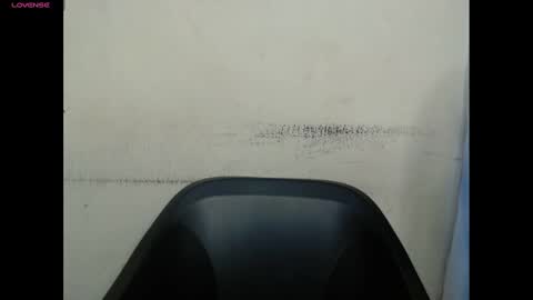 plumnjuicyx online show from March 9, 2025, 11:58 am