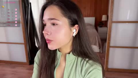 Acey online show from September 22, 2025, 4:14 am