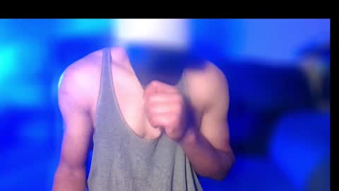 StraightPlush online show from September 28, 2025, 1:33 am