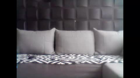 Snapshot of plutomaniaxxx chatting on February 19, 2026, 9:49 am plutomaniaxxx online show from February 19, 2026, 9:49 am