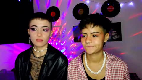   online show from December 5, 2024, 10:12 pm