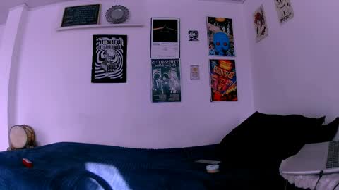    online show from April 8, 2026, 9:26 pm