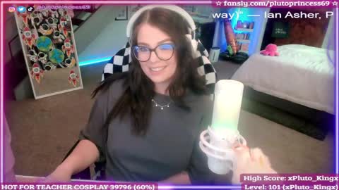 Pluto Princess online show from September 19, 2025, 6:15 am