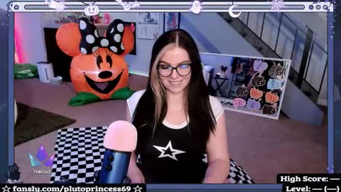 Pluto Princess online show from October 21, 2025, 4:13 am