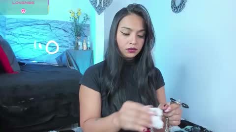 Snapshot of pocahontas921 chatting on February 19, 2026, 7:32 pm Emi online show from February 19, 2026, 7:32 pm