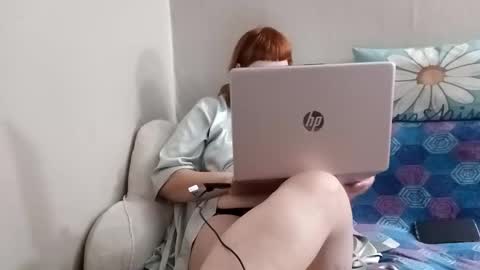 Snapshot of poisonivyvixen chatting on December 13, 2024, 10:23 pm Poison Ivy online show from December 13, 2024, 10:23 pm