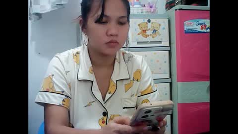 poisonousivy30 online show from December 17, 2024, 12:01 am