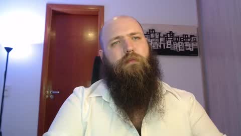 Bear online show from February 26, 2025, 2:15 am