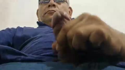 poli online show from April 18, 2026, 11:03 am