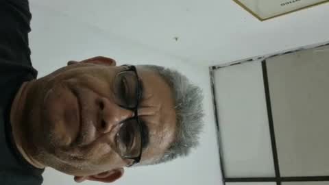 Snapshot of poli475 chatting on July 6, 2026, 6:43 pm poli online show from July 6, 2026, 6:43 pm