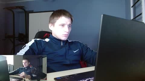 Poliglotjoe2 online show from February 8, 2026, 11:30 pm