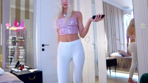 Snapshot of poliina chatting on May 21, 2026, 3:57 am Polina online show from May 21, 2026, 3:57 am