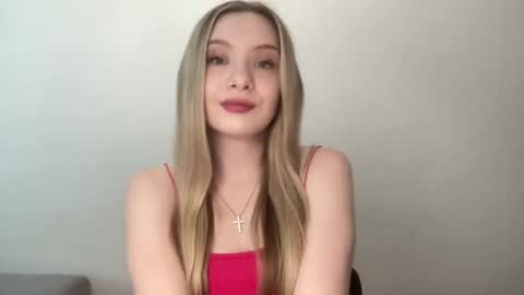 Snapshot of polishangel222 chatting on June 28, 2026, 3:18 pm polishangel222 online show from June 28, 2026, 3:18 pm