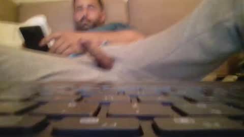 pollontf online show from April 7, 2026, 11:37 pm