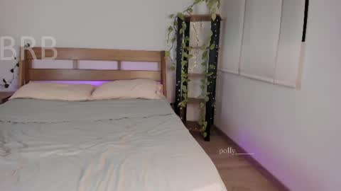 Polly online show from August 9, 2026, 12:12 am