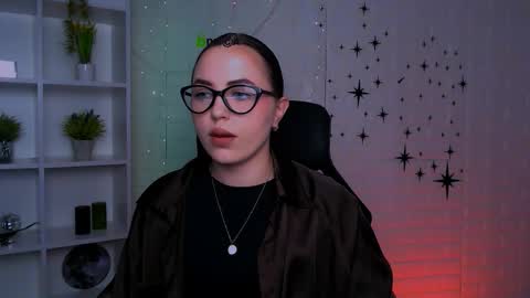 Snapshot of polly_rosse chatting on March 17, 2026, 11:57 am Polly online show from March 17, 2026, 11:57 am