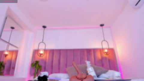 POLLY online show from April 14, 2026, 10:21 am