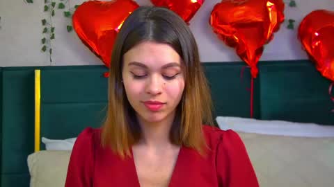 Snapshot of pollylanders chatting on February 14, 2025, 10:58 pm Polly online show from February 14, 2025, 10:58 pm