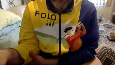 Snapshot of poloking_92 chatting on April 30, 2026, 2:01 pm Honey Dior Polo King online show from April 30, 2026, 2:01 pm