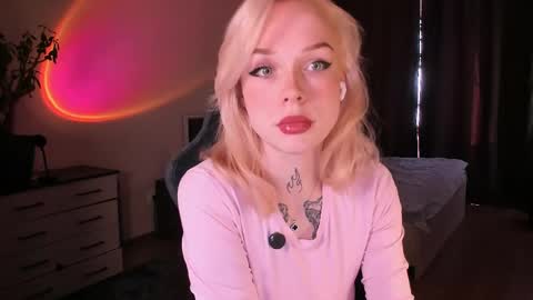 Snapshot of polusladkoye chatting on May 1, 2026, 3:27 pm Megan.online online show from May 1, 2026, 3:27 pm