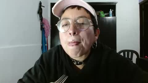 Poly online show from January 17, 2025, 4:17 am