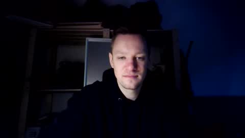 pommesmiteiscreme online show from February 3, 2026, 4:12 pm