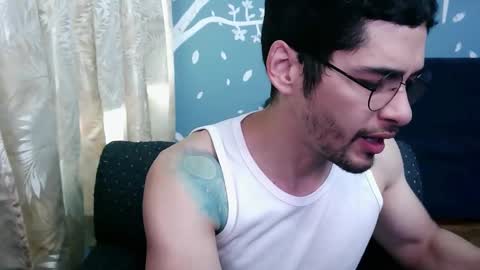 ponzothc online show from October 19, 2025, 9:37 pm