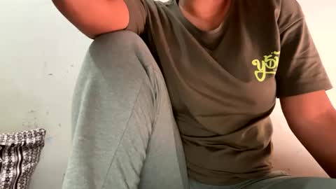 Snapshot of poonam_20 chatting on March 10, 2025, 11:10 am poonam_20 online show from March 10, 2025, 11:10 am