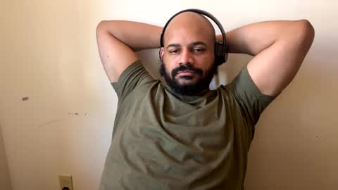 popfizzt online show from March 12, 2025, 12:47 pm