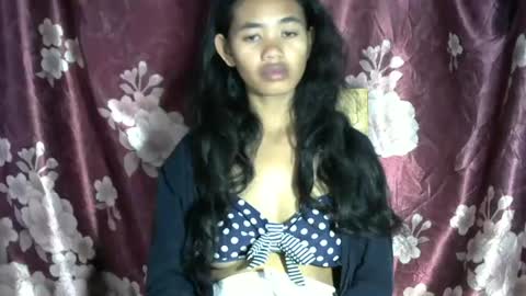 Snapshot of poppy_kelley chatting on June 17, 2026, 4:37 am Lilly online show from June 17, 2026, 4:37 am