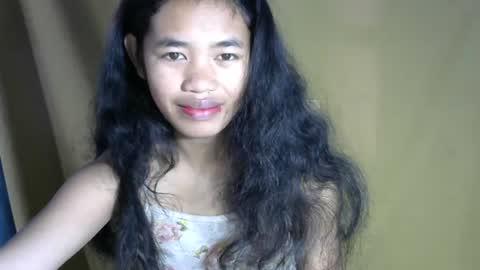 Snapshot of poppy_kelley chatting on August 4, 2026, 4:59 am Lilly online show from August 4, 2026, 4:59 am