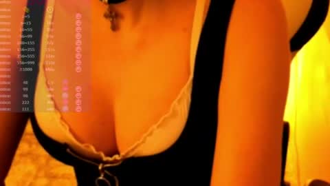 Snapshot of poppybloopy chatting on July 4, 2026, 8:48 pm April online show from July 4, 2026, 8:48 pm