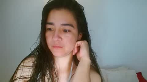 porcelainlux online show from April 26, 2026, 12:30 am