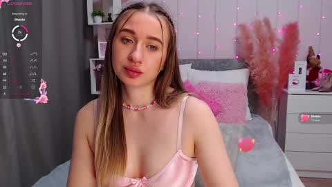 Snapshot of pornogirlx chatting on February 24, 2025, 1:35 am Masha  online show from February 24, 2025, 1:35 am