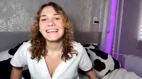 Anna Vdovoch online show from September 30, 2025, 7:46 am