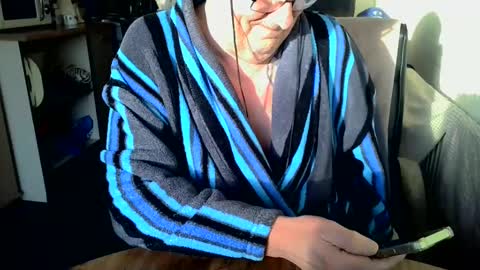 poshman65 online show from February 18, 2025, 8:27 am